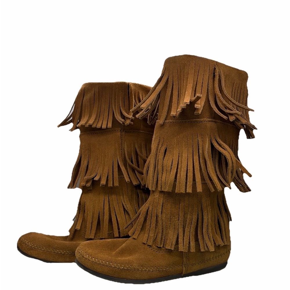 Minnetonka Brown Fringe leather Moccasin Boots women’s size 7 New without Box